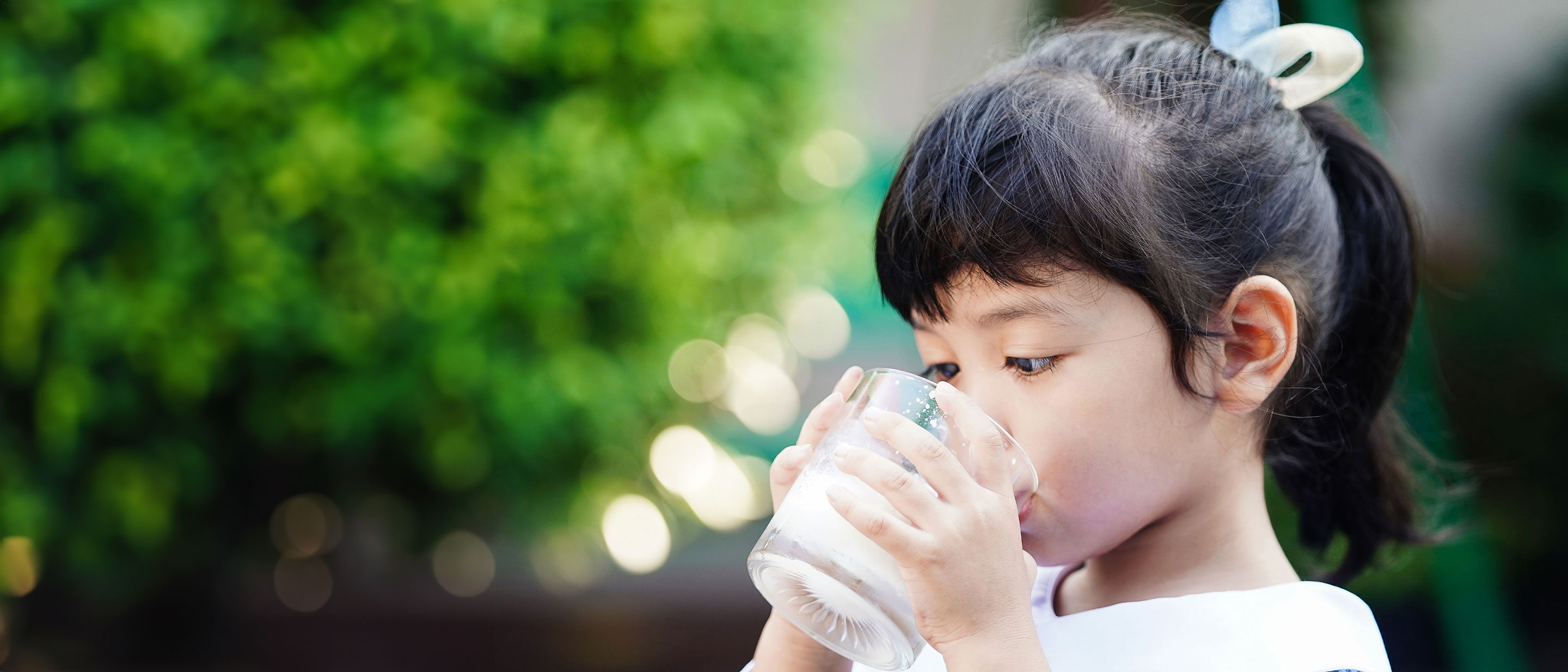 girl drinking milk